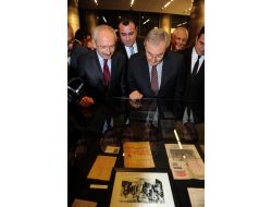 Kılıçdaroğlu Ve Baykal, Yeni Yıl Dolayısıyla Partililerle Bir Araya Geldi