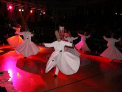 Mevlana, Vefatının 736. Yıl Dönümünde Gaziantep'te Anıldı