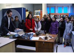 Genç Kâşifler, Bilim Merkezi'ni Gezdi