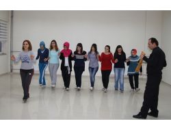 Vakfıkebir Myo Öğrencilerinin Horon İlgisi