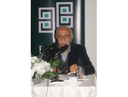 Şair Cahit Koytak Bursa'da Okurlarıyla Buluştu