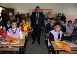 İpek Koleji'nden Kardeş Okula Destek