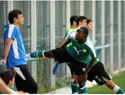 Bursaspor, Tagoe'yi Kiralık Verdi