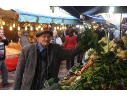 Bu Pazar Yerinde Tüm Müşteriler Sigortalı