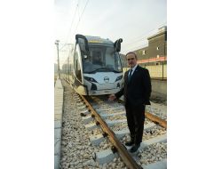 Yerli Tramvay İpekböceği Raya İndi