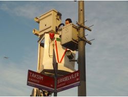 Taksim Meydanı’na Ek Mobeseler Yerleştirildi