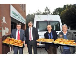 Simitçiler Odası'ndan Sevgi Market’e Destek