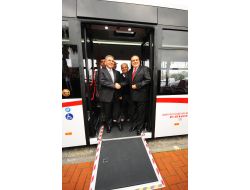 İzmir’e 300 Yeni Otobüs Daha Geliyor