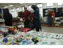 Mamaklı Kadınlar El Ürünü Eşyalarını Görücüye Çıkardı