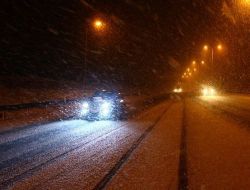 İstanbul'a Mevsimin İlk Karı Yağdı!