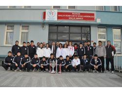 Balıkesir Gençlik Merkezi'ne Gelen Binlerce Genç Suça Bulaşmaktan Kurtuluyor