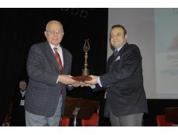 "İfade Özgürlüğünden Yanayız"