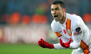 Yılın en medyatik sporcusu Burak Yılmaz