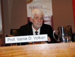 BM'deki Atatürk Sempozyumunda 'Mustafa' Gerginliği Yaşandı