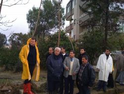 Antakya Belediye Başkanı Savaş, Selde Hayatını Kaybeden Vatandaşın Ailesini Ziyaret Etti