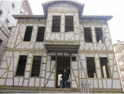 Konak’ta Hamsi Partisi Verildi