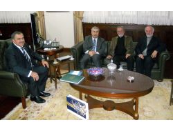 Ahsen Vakfı Yöneticileri Ankara'ya Çıkarma Yaptı