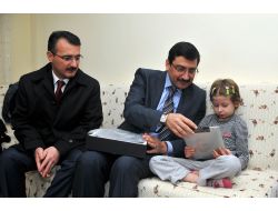 Başkan Ak Cam Kemik Hastası Melis'e Yardım Elini Uzattı