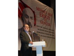 Prof. Öztürk: Akif’in Safahat'ı Başucu Eserimiz Olmalı