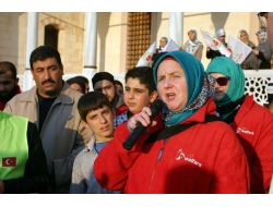 İngiltere'deki Müslümanlar da Suriye'ye El Uzattı