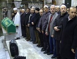 Eğitim Gönüllüsü Özcan, Son Yolculuğuna Dualarla Uğurlandı