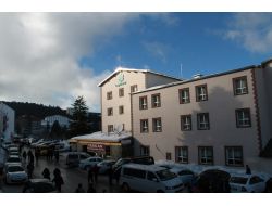 Yeni Yıla Uludağ'daki Alkolsüz Otelde Girecekler