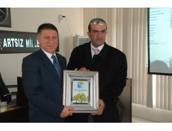 Narenciye Festival Komitesi Ödüllendirildi.