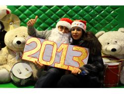 Yılbaşı Kutlamaları İçin Binlerce Vatandaş Taksim'e Akın Etti