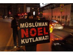 Yılbaşı Kutlamalarını Protesto Etti!