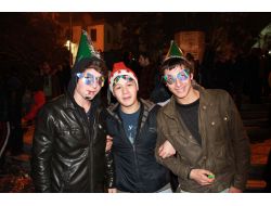 Yeni Yıla Bursaspor Tezahüratları İle Girdiler