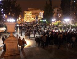 Yunanlar, Zor Bir Yıla Daha Merhaba Dedi