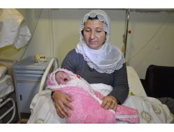 Cizre'de Yeni Yılın İlk Bebeğine Doktorun İsmi Verildi