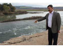 Ceyhan Nehri Taştı Yollar Su Altında Kaldı