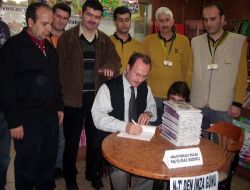 Eğitimci-yazar Yılmaz Sadıklı: Yeme İçme Gibi Kitap Hayatımızda Yer Almalı