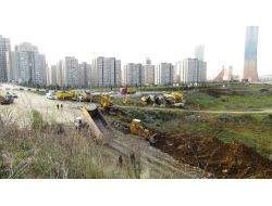 İstanbul Finans Merkezi İçin İlk Kazma Vuruldu