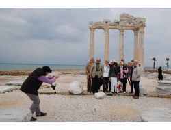 Kanadalılar Kültür Turuna Çıkmada Antalya'yı Tercih Ediyor