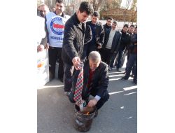 Eğitim Bir Sen: Kamuda Kılık Kıyafet Dayatması Son Bulsun