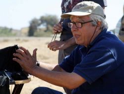 Ünlü Yönetmen Zeki Ökten Hayatını Kaybetti