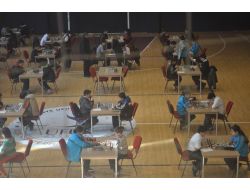 İstinye Ufuk Ortaokulu'ndan Satranç Turnuvası
