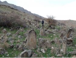 Batman'daki İlginç Mezarların Sırrı Çözüldü