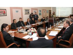 Muğla'da Engelliler Havlu Ve Terlik Üretecek