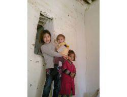 Kahta'da 5 Kişilik Aile, Yağmurda Çöken Evleri İçin Yardım İstiyor