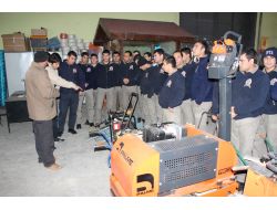 Afgan Öğrencilere Lojistik Eğitim Desteği