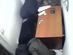 Yılbaşı Hırsızları Güvenlik Kamerasına Yakalandı