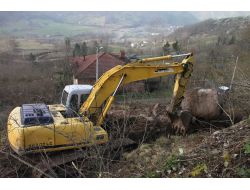 Çaylıoğlu Beldesinde Dev Kayalar Boşaldı