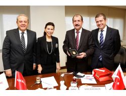 Akbank’ın Çalışan Sayısı 16 Bin 400’e Ulaştı!