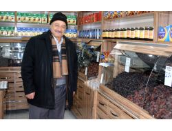 Vadi Buthan Hurma Bahçesi'nin Bursa Şubesi Açıldı