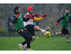 Galatasaray, Antalya'da Çalışmalarını Sürdürüyor