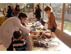 Minik Öğrencilerden Anlamlı Kermes
