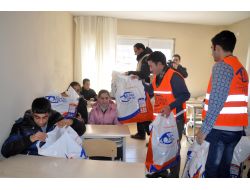 Kimse Yok Mu Derneği’nin Giysi Yardımı Çocukları Isıtacak